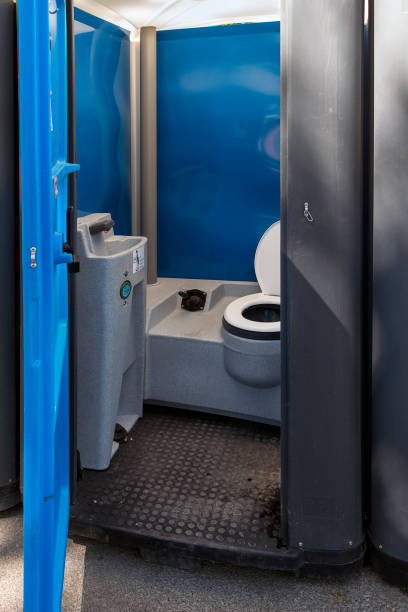Portable Toilet Options We Offer in Westhampton, NY